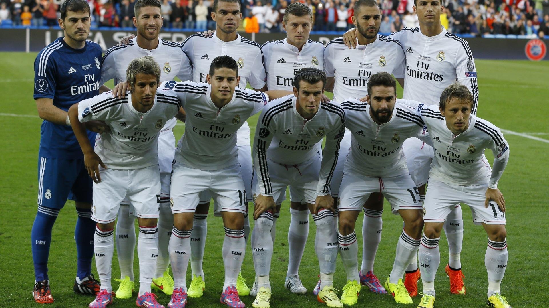 热刺回撤防守及时扼制对手推进节奏,热刺回放